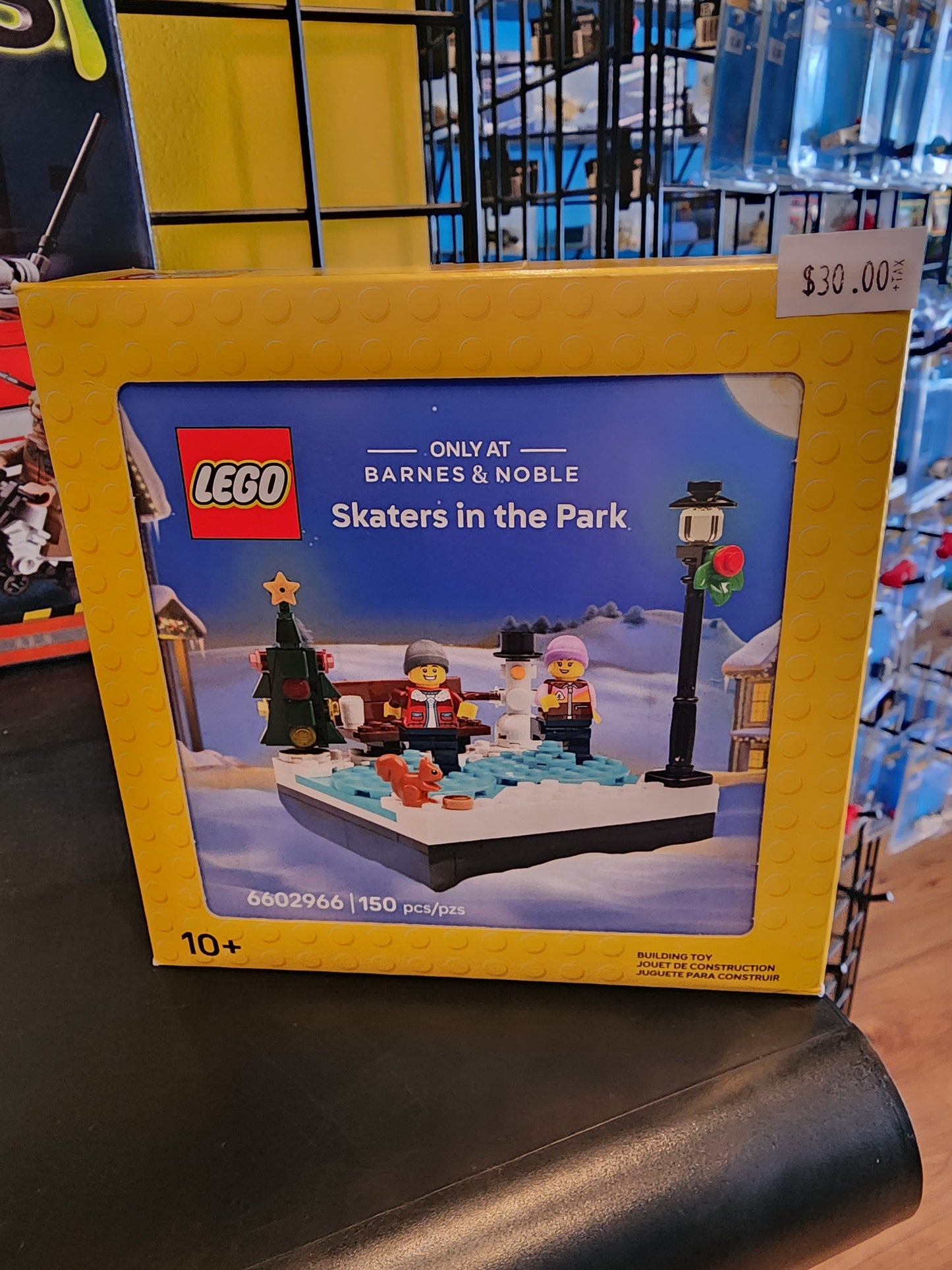 Barnes And Noble Exclusive Skaters in the Park