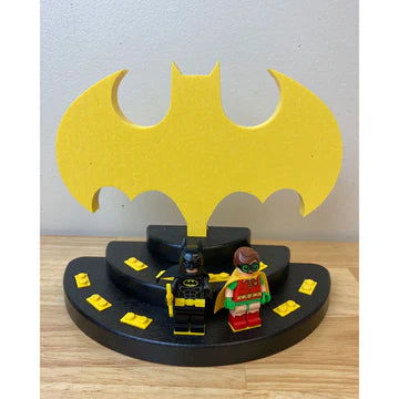 Themed Display - Yellow Bat