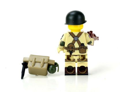 Battle Brick Minifigure STYLE 29 WW2 US Army 101st Airborne Paratrooper (1)