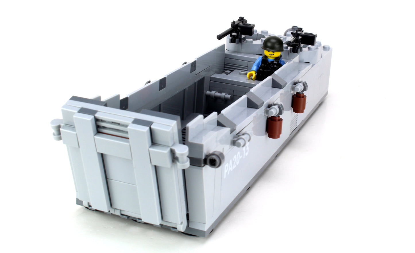 LCVP Higgins Boat WW2 Landing Craft (S32)