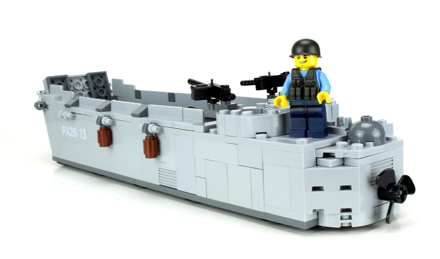 LCVP Higgins Boat WW2 Landing Craft (S32)