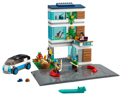 60291 Family House