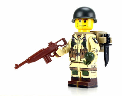 Battle Brick Minifigure STYLE 29 WW2 US Army 101st Airborne Paratrooper (1)