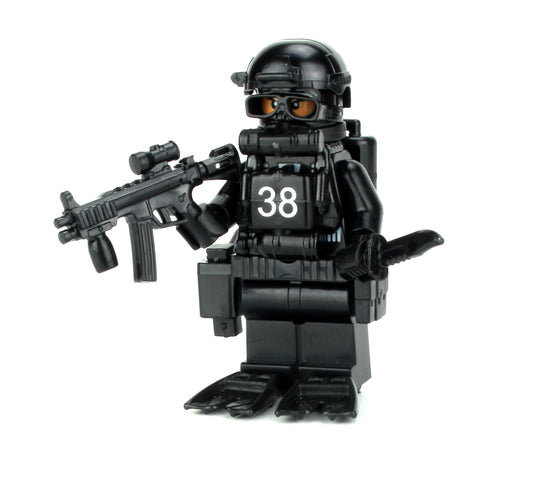 Battle Brick Minifigure STYLE 23 Navy Seal Special Forces Diver Fig (68)