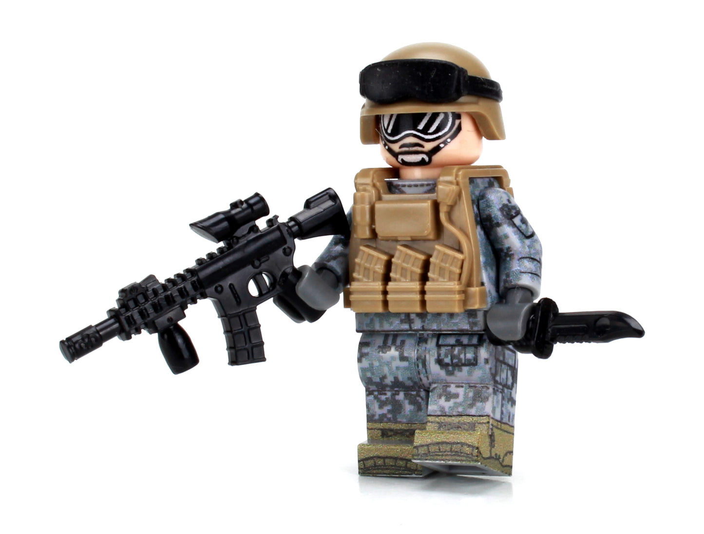 Battle Brick Minifigure STYLE 28 Collectible Season 2: Army ACU/UCP Universal Camo Pattern (100)