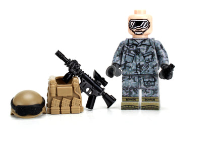 Battle Brick Minifigure STYLE 28 Collectible Season 2: Army ACU/UCP Universal Camo Pattern (100)