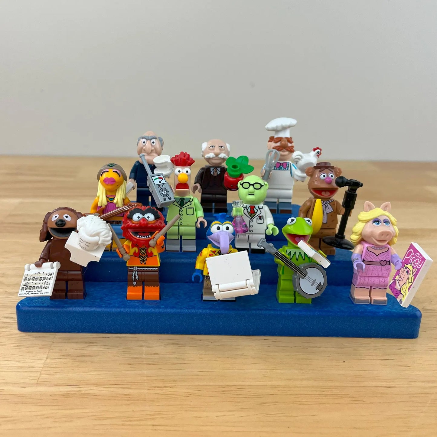 BLACK Podium Display - Blue Blocks