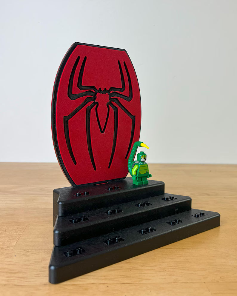 Themed Display - Spider